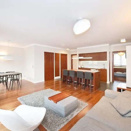 Lato W Gdyni Apartman *